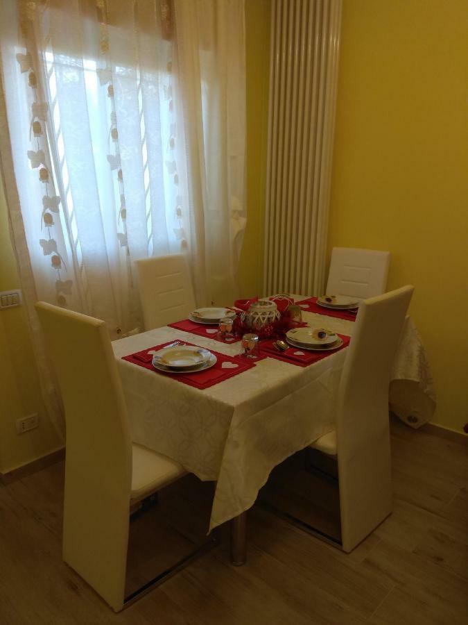Sweet Home Castelletto sopra Ticino Zewnętrze zdjęcie